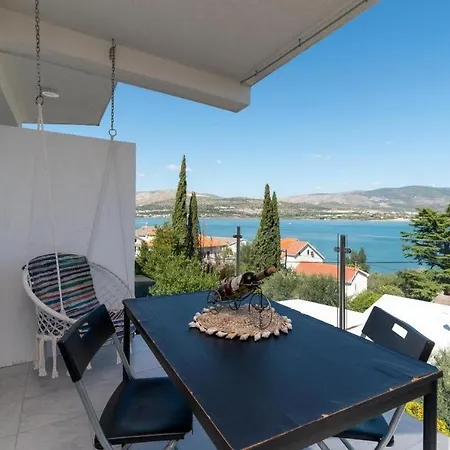 Family-friendly With Swimming Pool Mastrinka, Ciovo - 23984 Appartement Trogir